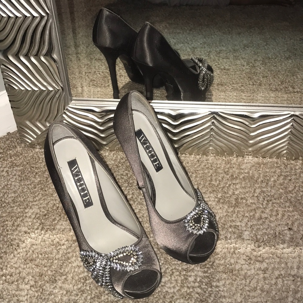 Vera Wang Heels
